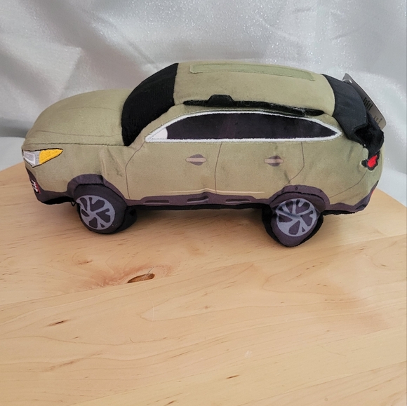 NWT BARK Subaru Outback Green Squeaky Plush Stuffed Car Dog Kids - Picture 1 of 10